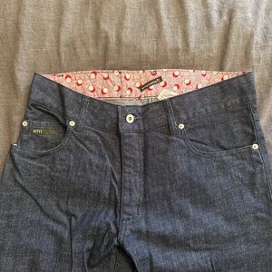 Green Apple Tree denim Jeans 32 x 32  new